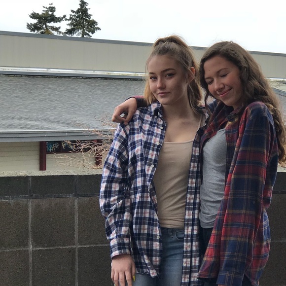 WHITE/BLUE FLANNEL! Men’s (BUT BEST FOR LADIES) - Picture 1 of 3